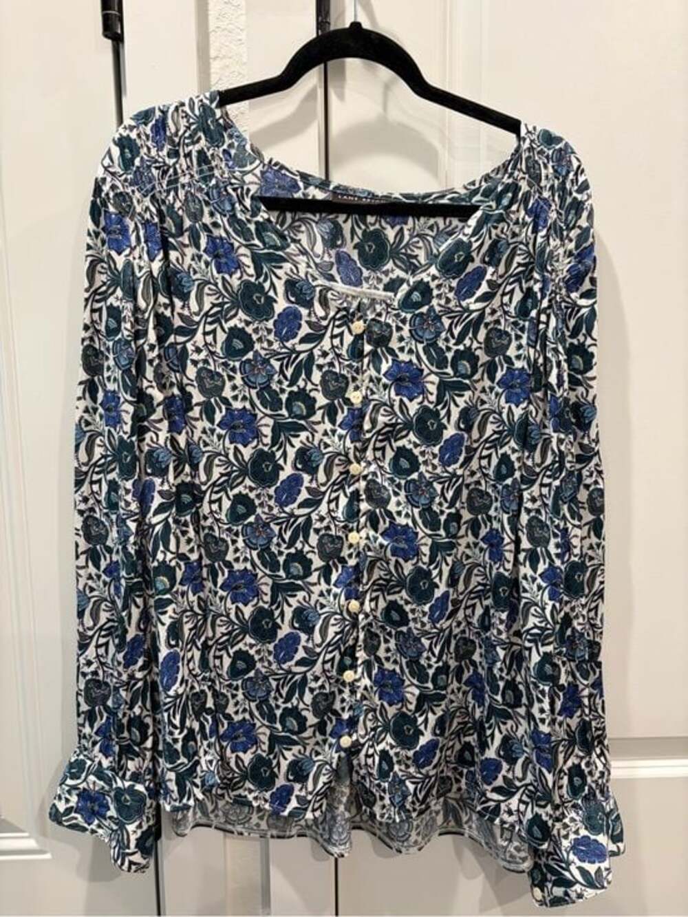 Lane Bryant Teal & Blue Floral Button-Up Blouse